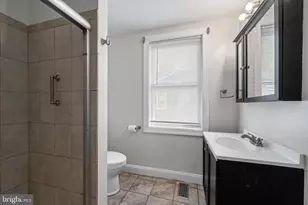 300 Doris Ave, Brooklyn, MD 21225 - Photo 32