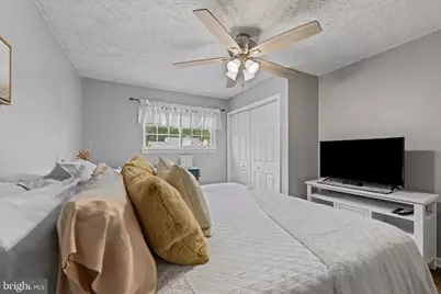 3219 Art Hall Lane, Pasadena, MD 21122 - Photo 14