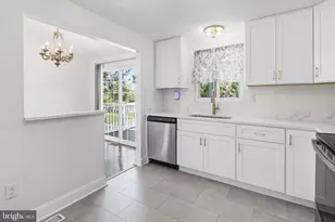1424 Boulder Ln, Hanover, MD 21076 - Photo 10