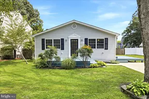 4911 Magnolia St, Shady Side, MD 20764 - Photo 1
