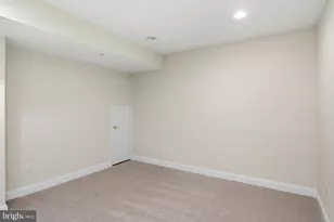 7662 Porcelain Tile Ct, Odenton, MD 21113 - Photo 36