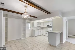 8005 Woodholme Cir, Pasadena, MD 21122 - Photo 2