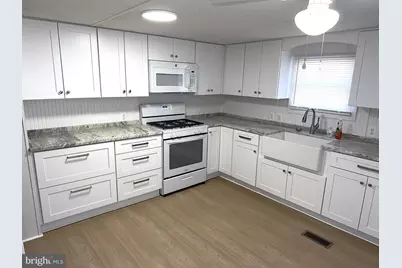 8049 Veterans Highway #59, Millersville, MD 21108 - Photo 2