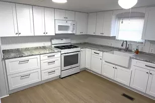 8049 Veterans Hwy, Millersville, MD 21108 - Photo 2