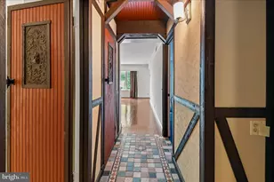 100 Severn Ave, Annapolis, MD 21403 - Photo 2