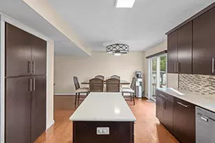 818 205th St, Pasadena, MD 21122 - Photo 12