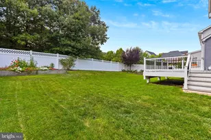 8210 Powers Ln, Millersville, MD 21108 - Photo 10