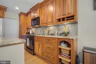 402 Fairhill Ct, Annapolis, MD 21403 - Photo 14