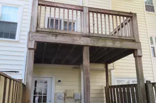 1602 W Bancroft Ln, Crofton, MD 21114 - Photo 4