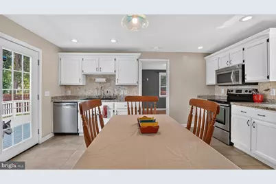 7741 Outing Avenue, Pasadena, MD 21122 - Photo 6