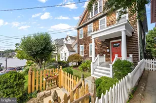 8 Revell St, Annapolis, MD 21401 - Photo 4