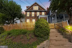 8 Revell St, Annapolis, MD 21401 - Photo 50