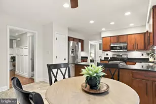 2801 Autumn Chase Cir, Annapolis, MD 21401 - Photo 20