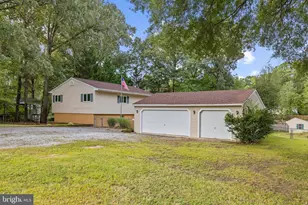 619 Sutton Dr Dr, Pasadena, MD 21122 - Photo 4
