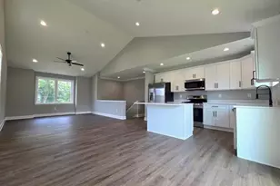 269 Thompson Ave E, Glen Burnie, MD 21060 - Photo 2