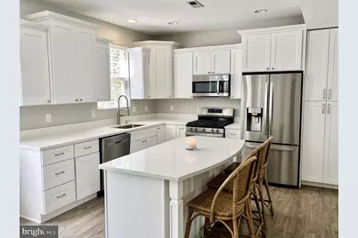 1405 James Way, Edgewater, MD 21037 - Photo 2