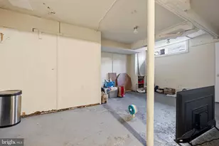 923 1st St, Baltimore, MD 21225 - Photo 32