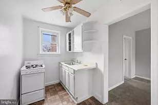 923 1st St, Baltimore, MD 21225 - Photo 12