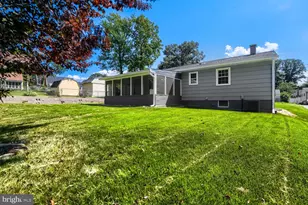 696 W Maple Rd, Linthicum Heights, MD 21090 - Photo 28