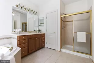 8221 Anglers Edge Ct, Glen Burnie, MD 21060 - Photo 28