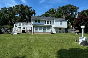 179 9th St, Pasadena, MD 21122 - Photo 2