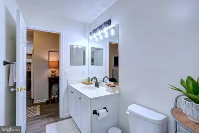 2056 Quaker Way #1, Annapolis, MD 21401 - Photo 6