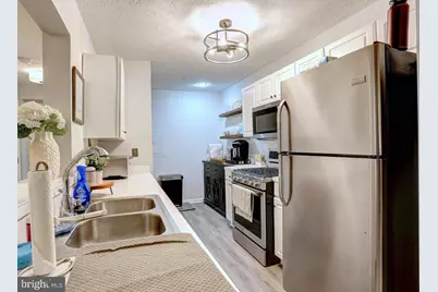 2056 Quaker Way #1, Annapolis, MD 21401 - Photo 10