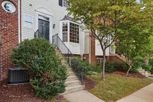 1130 Wickford Ct, Crofton, MD 21114 - Photo 2