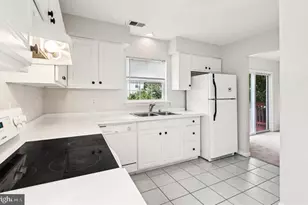 1623 Chesapeake Ln, Edgewater, MD 21037 - Photo 20