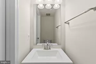737 Olive Wood, Baltimore, MD 21225 - Photo 18