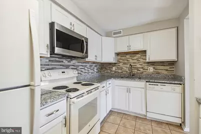 3503 Wedgewood Court #M, Pasadena, MD 21122 - Photo 2