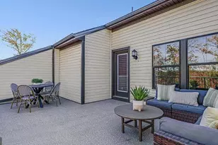 1236 Crested Wood Dr, Laurel, MD 20724 - Photo 2