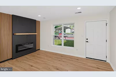 207 Elizabeth Avenue, Baltimore, MD 21225 - Photo 10