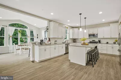 7327 Hargrove Court, Glen Burnie, MD 21060 - Photo 14