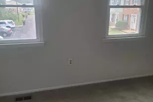 8242 Marlton Ct, Severn, MD 21144 - Photo 10