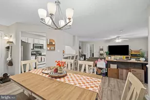631 Admiral Dr, Annapolis, MD 21401 - Photo 24