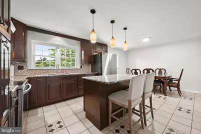 949 Oakdale Circle, Millersville, MD 21108 - Photo 8