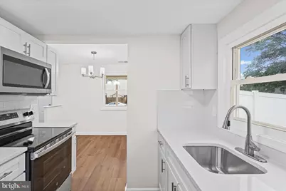 2 Breakwater Court, Pasadena, MD 21122 - Photo 10