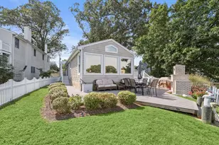 8138 Forest Glen Dr, Pasadena, MD 21122 - Photo 32