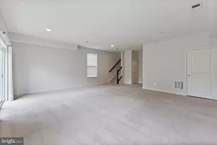 302 Black Sky Ln, Pasadena, MD 21122 - Photo 4