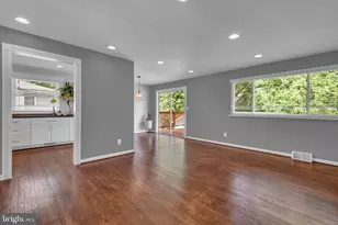 214 Cross Creek Dr, Glen Burnie, MD 21061 - Photo 4