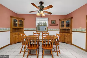 306 Broadway Ave, Glen Burnie, MD 21061 - Photo 16