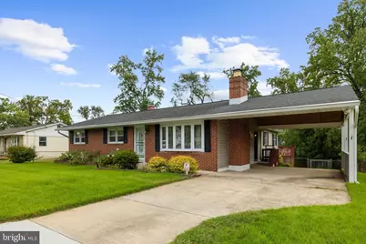 306 Broadway Avenue, Glen Burnie, MD 21061 - Photo 2