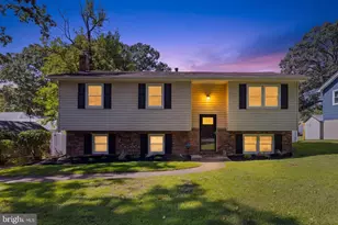 214 Beach Rd, Pasadena, MD 21122 - Photo 1