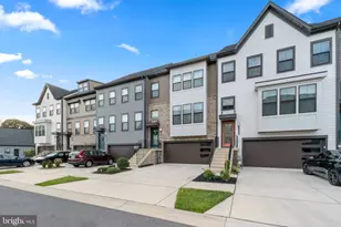 7306 Red Pond Ct, Glen Burnie, MD 21060 - Photo 2