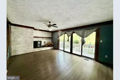 7635 Stoney Creek Drive, Pasadena, MD 21122 - Photo 4