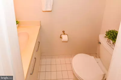 2004 Quay Village Court #T1, Annapolis, MD 21403 - Photo 20