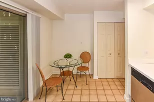 2004 Quay Village Ct, Annapolis, MD 21403 - Photo 14