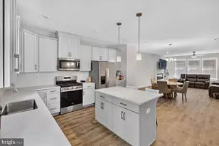 7828 Hope Ct, Severn, MD 21144 - Photo 6