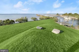 6300 Town Point Rd, Tracys Landing, MD 20779 - Photo 132